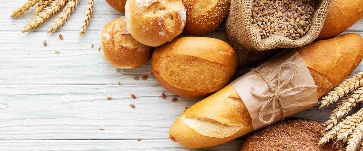 bułki, chleb pszenny i razowy na diecie